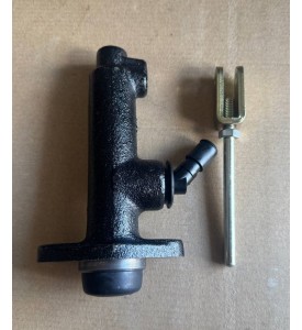 Главный тормозной цилиндр FD15