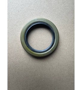 Уплотнение ступицы ведущего моста